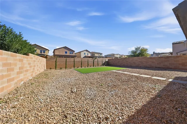 $3,900 | 956 Via Canale Drive, Henderson, NV 89011