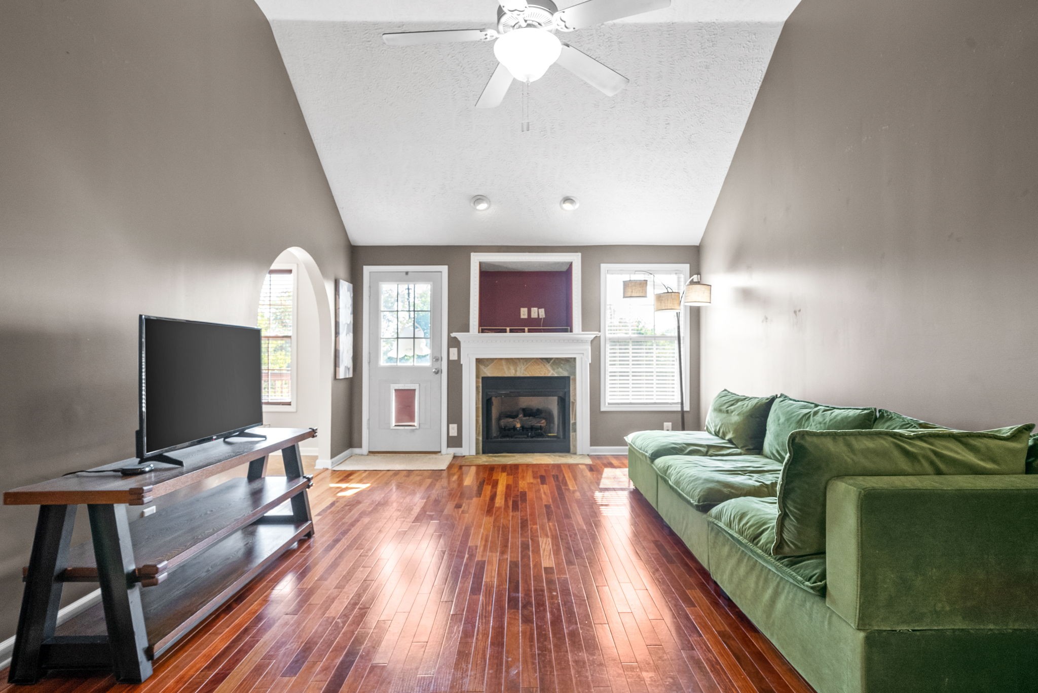 3150 Holly Point Clarksville, TN 37043 - Photo 3 of 22