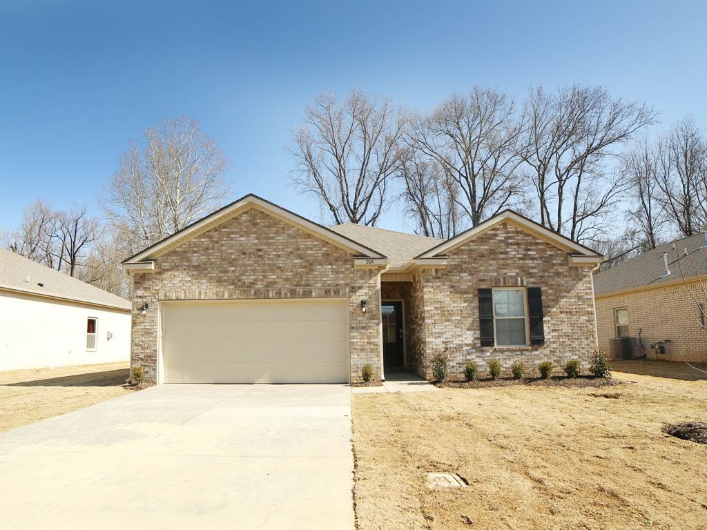 5381 Crossfield Road Memphis, TN 38109 - Photo 1 of 12
