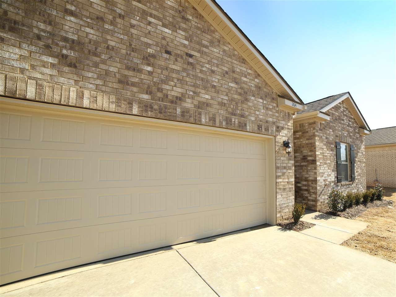 5381 Crossfield Road Memphis, TN 38109 - Photo 3 of 12