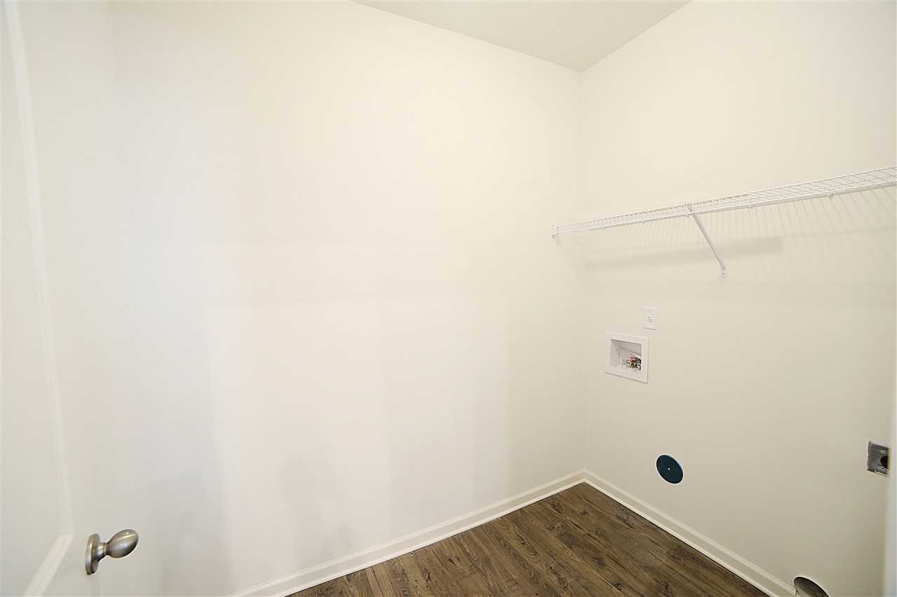 5381 Crossfield Road Memphis, TN 38109 - Photo 5 of 12