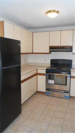 43 Grammont Road Worcester, MA 01607 - Photo 9 of 22 Gallery Image 9