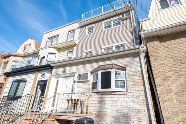 $2,850 | 32 46th Street, Weehawken, NJ 07086