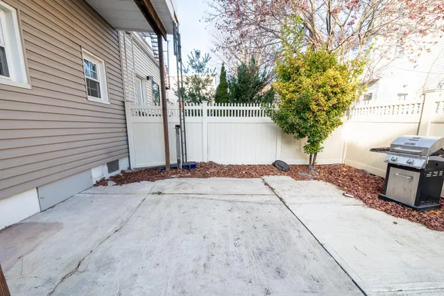 $2,850 | 32 46th Street, Weehawken, NJ 07086