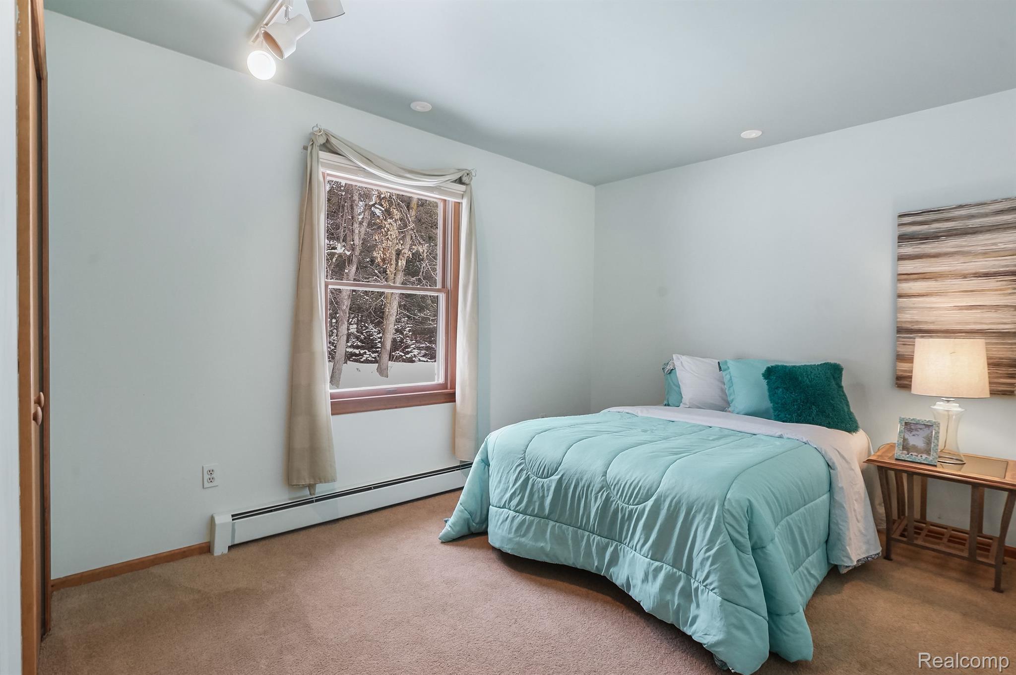 9310 Denton Hill Road Fenton, MI 48430 - Photo 17 of 33 Gallery Image 17