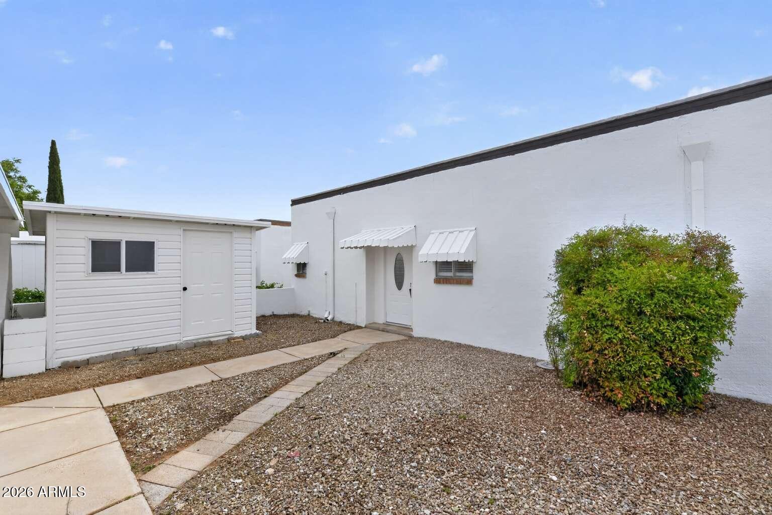 217 North Tracy Road Pearce, AZ 85625 - Photo 2 of 39 Dimov.2