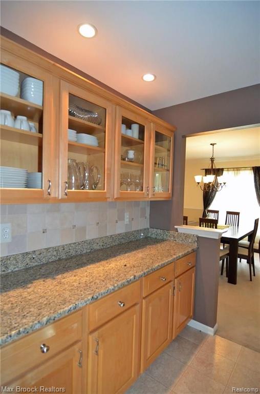 1923 Cloverdale Drive Rochester, MI 48307 - Photo 11 of 30
