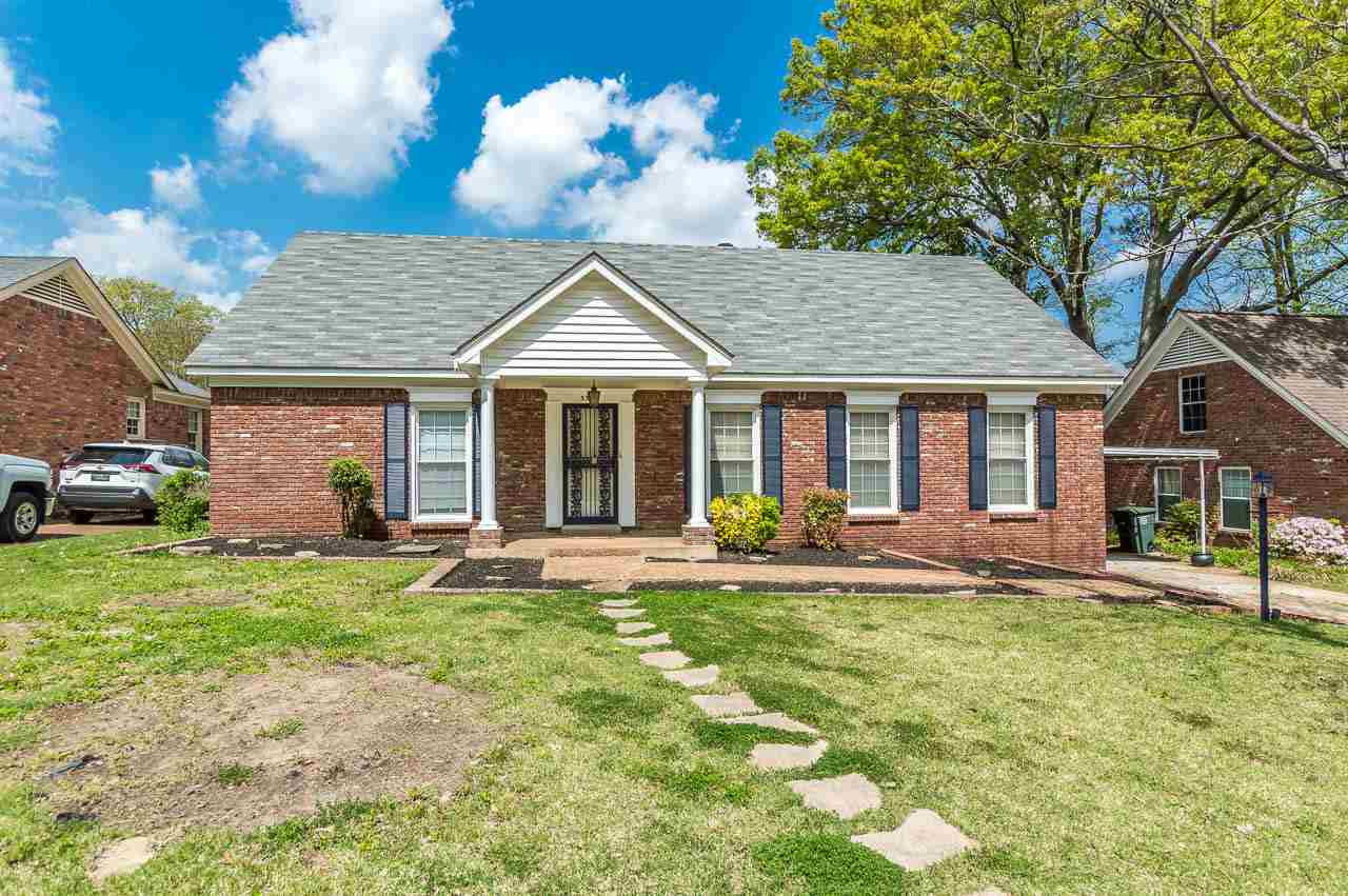 5346 Sequoia Road Memphis, TN 38120 - Photo 1 of 24