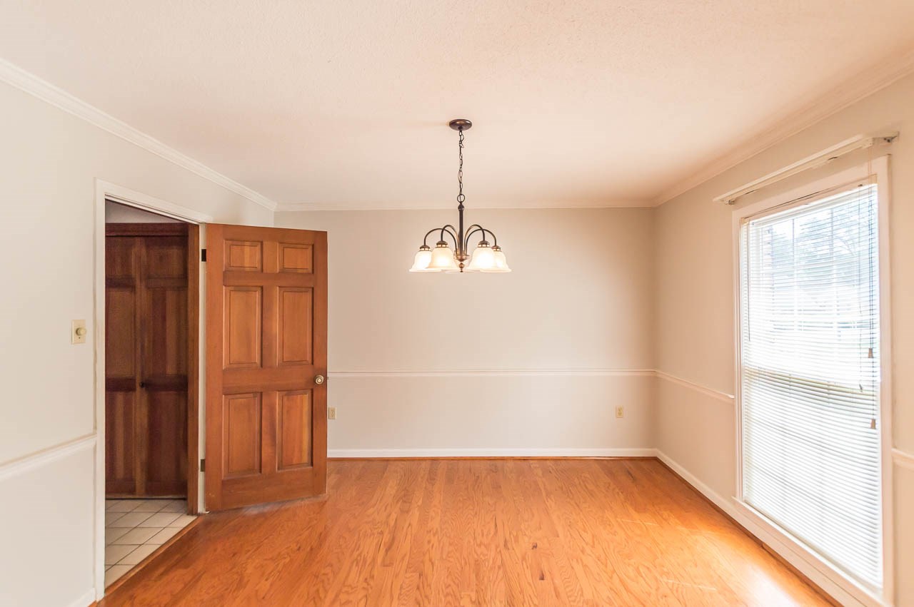 5346 Sequoia Road Memphis, TN 38120 - Photo 5 of 24