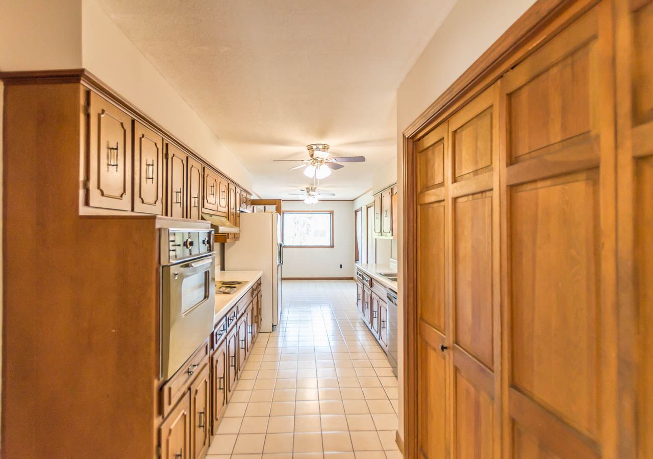 5346 Sequoia Road Memphis, TN 38120 - Photo 9 of 24