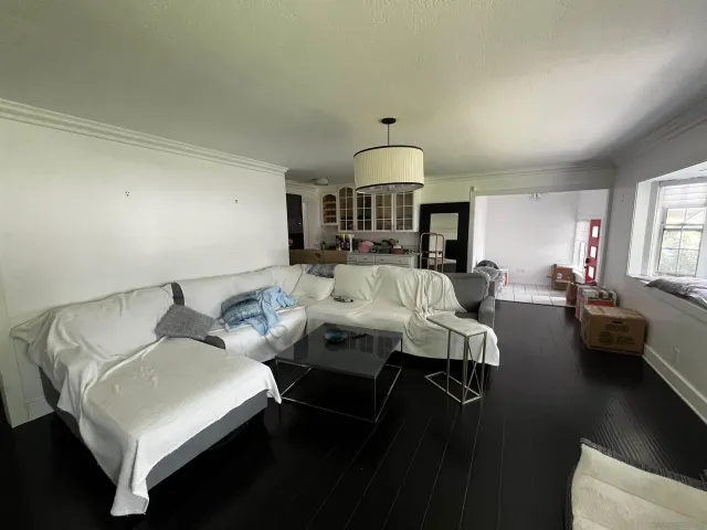 $1,825,000 | 1625 Stewart Street, Oceanside, CA 92054