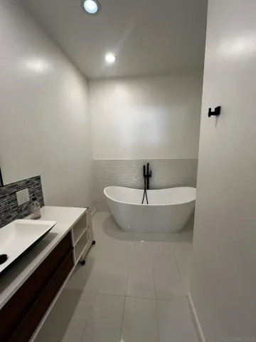 $1,825,000 | 1625 Stewart Street, Oceanside, CA 92054