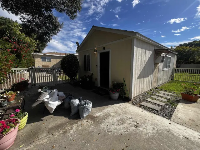 $1,825,000 | 1625 Stewart Street, Oceanside, CA 92054