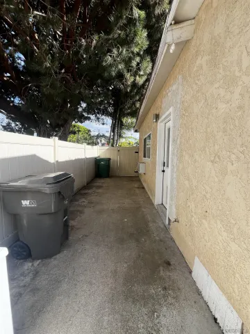 $1,825,000 | 1625 Stewart Street, Oceanside, CA 92054