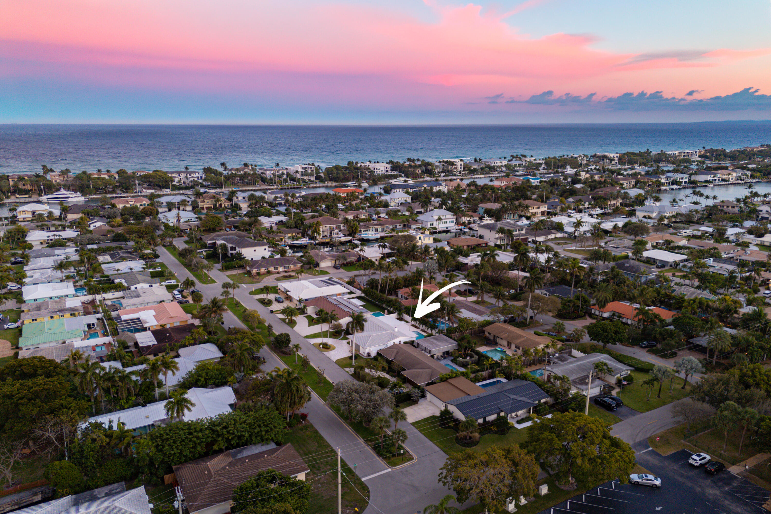 2846 Northeast 35th Court Lighthouse Point, FL 33064 - Photo 34 of 37 an aerial view of residential houses with outdoor space
