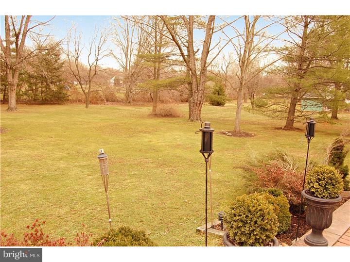 236 Hickory Corner Road East Windsor, NJ 08520 - Photo 17 of 23 Exterior Back