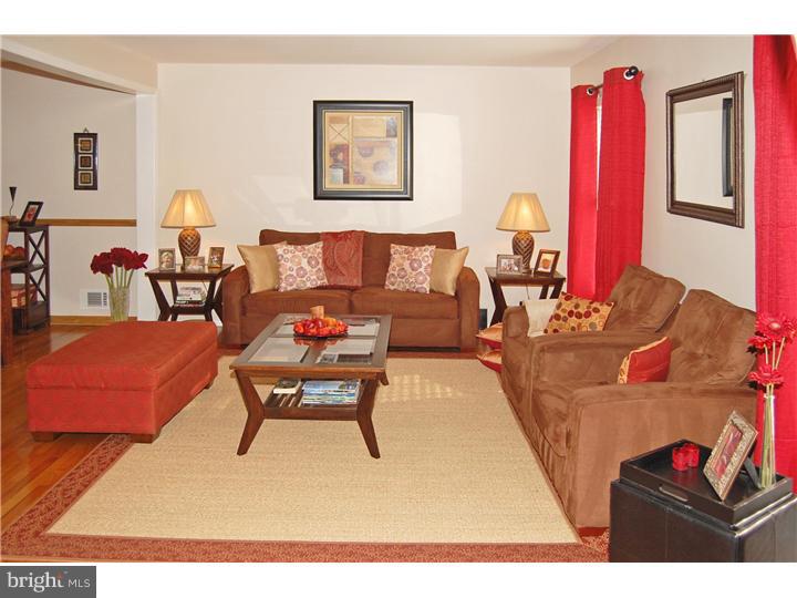 236 Hickory Corner Road East Windsor, NJ 08520 - Photo 9 of 23 Living Room