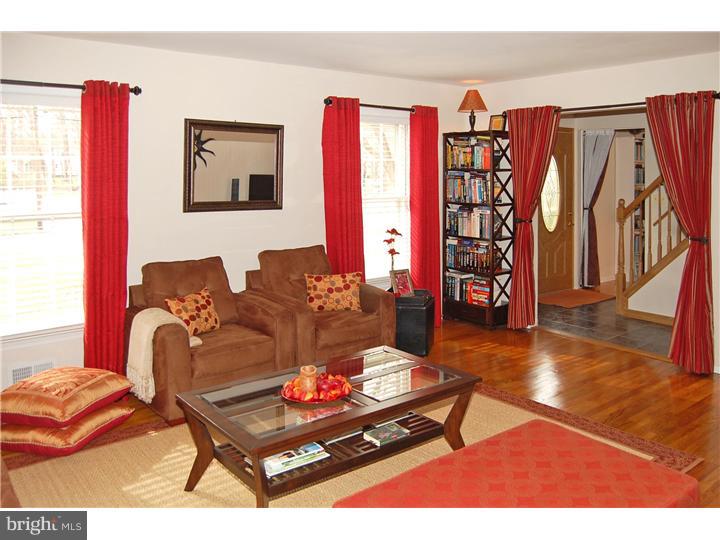 236 Hickory Corner Road East Windsor, NJ 08520 - Photo 10 of 23 Living Room