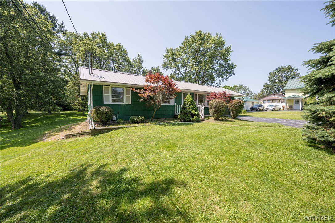 181 Cayuga Creek Road Cheektowaga, NY 14227 - Photo 3 of 47
