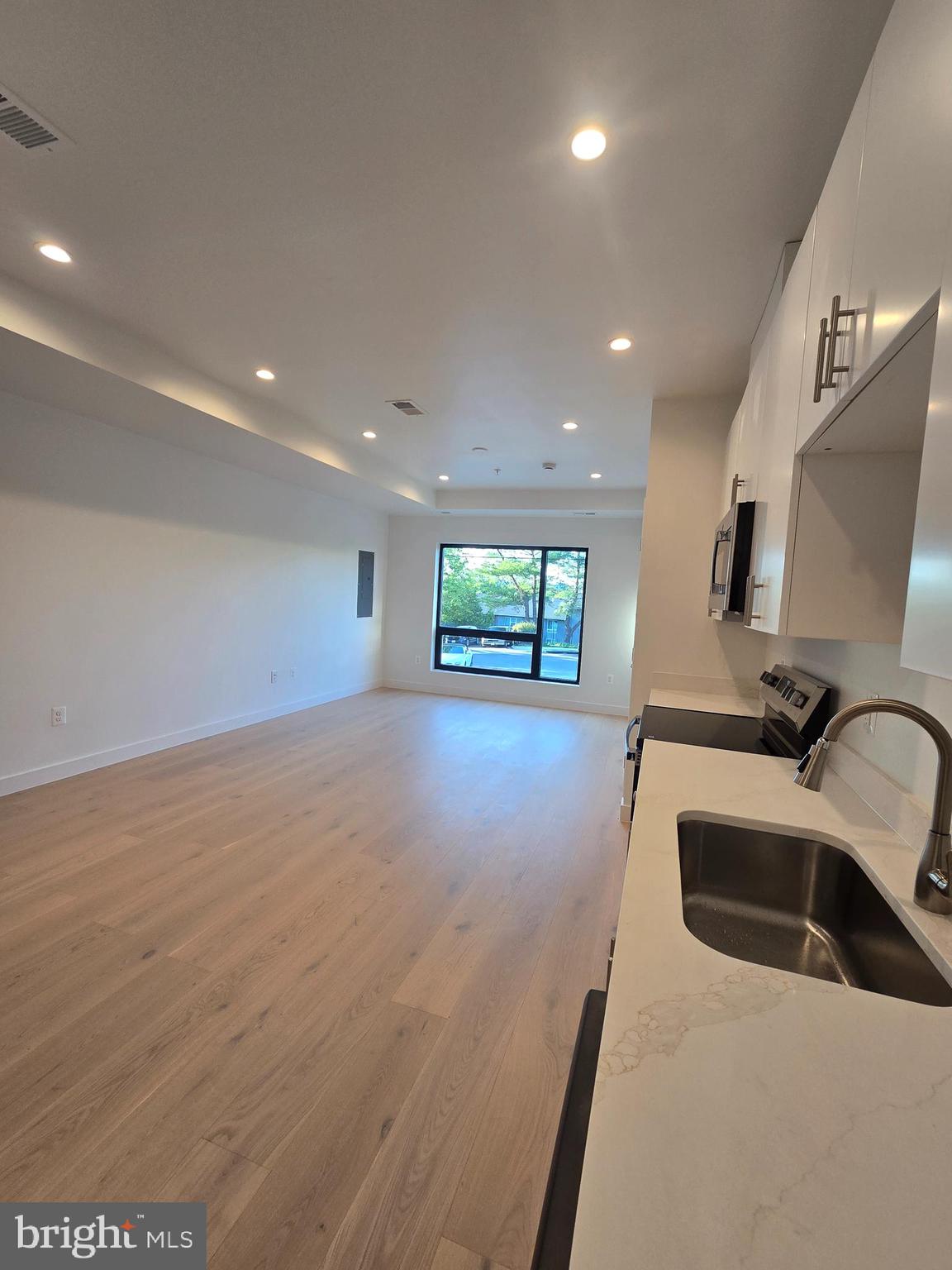 2536 Elvans Road Southeast Washington, DC 20020 - Photo 5 of 10