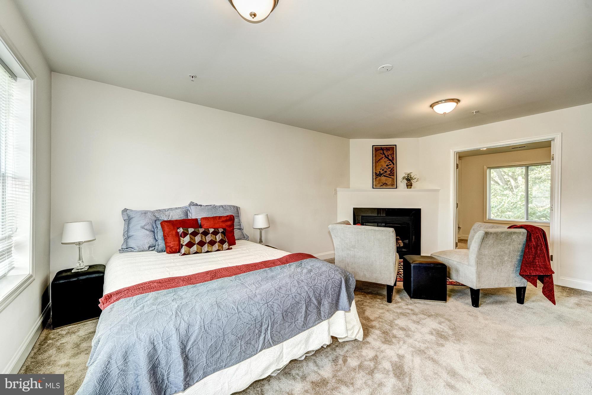 1907 Kermit Road Silver Spring, MD 20910 - Photo 17 of 30 Bedroom (Master)