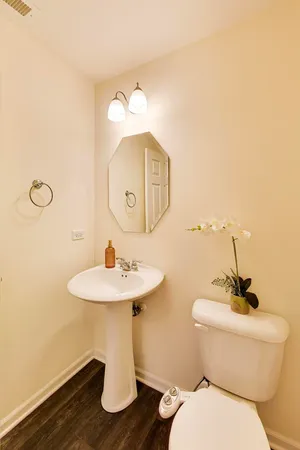 $442,000 | 4152 Calder Lane, Aurora, IL 60504