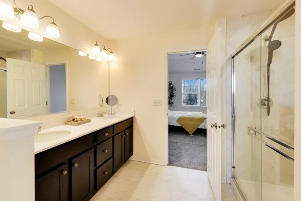 $442,000 | 4152 Calder Lane, Aurora, IL 60504