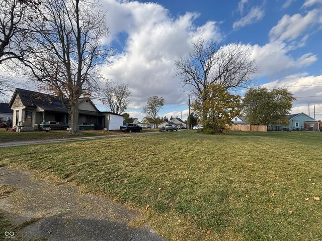 $6,900 | 1324 South C Street, Elwood, IN 46036