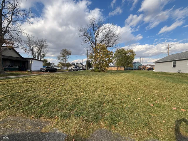 $6,900 | 1324 South C Street, Elwood, IN 46036