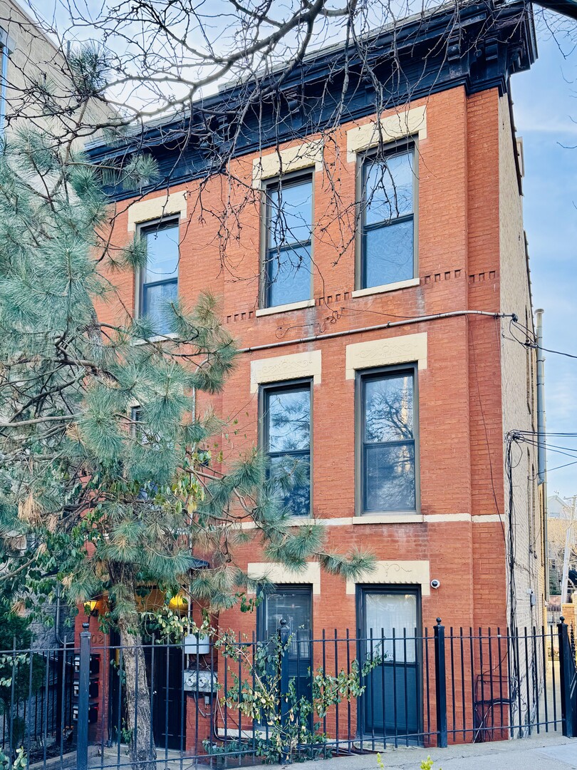 a building view with a outdoor space