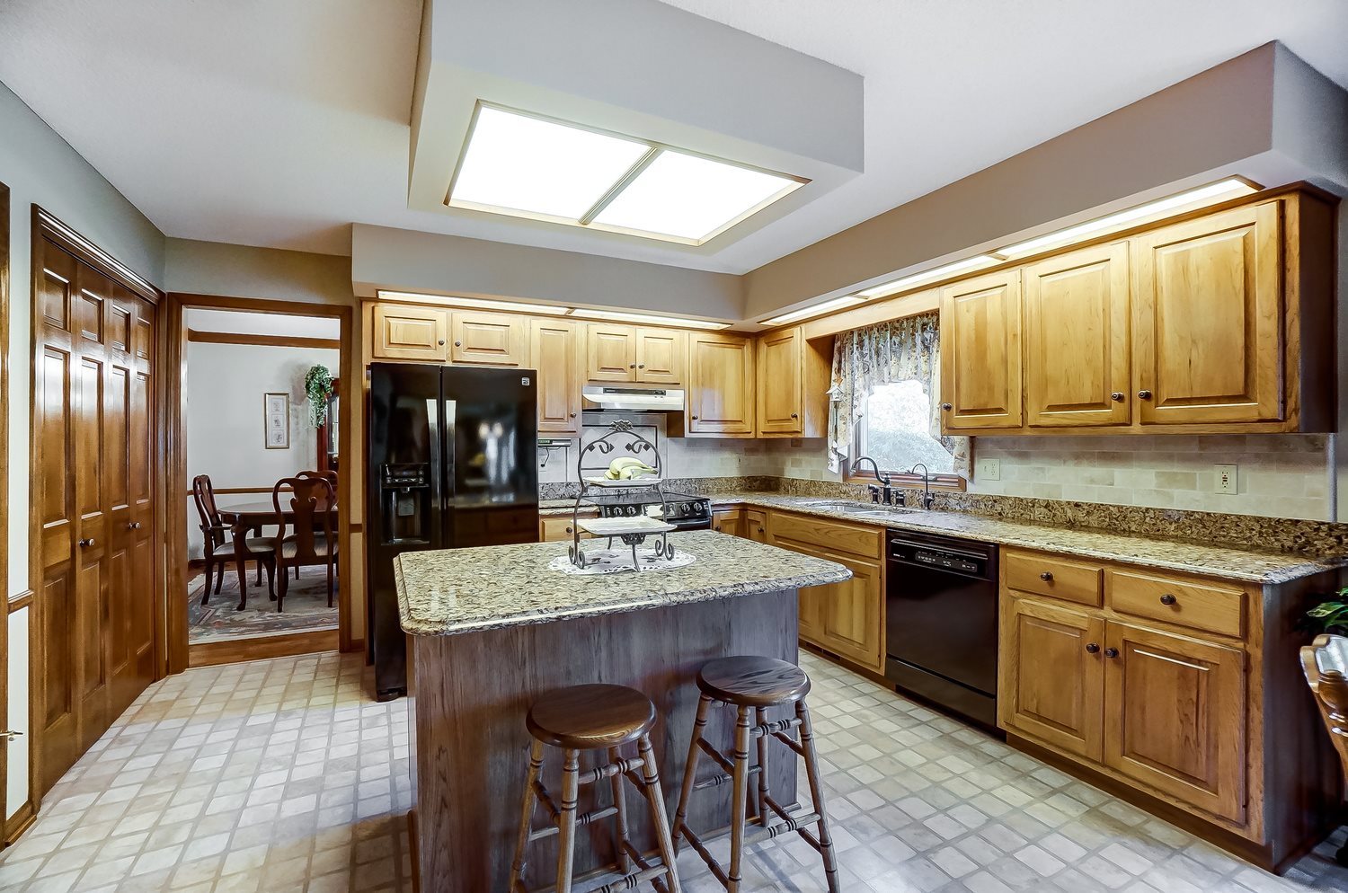10435 Oak Trail Road Fort Wayne, IN 46845 - Photo 11 of 34 Gallery Image 11