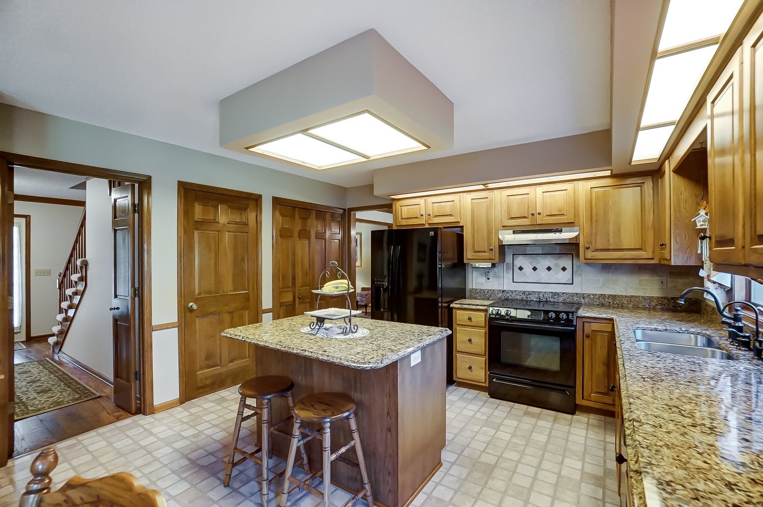 10435 Oak Trail Road Fort Wayne, IN 46845 - Photo 13 of 34 Gallery Image 13