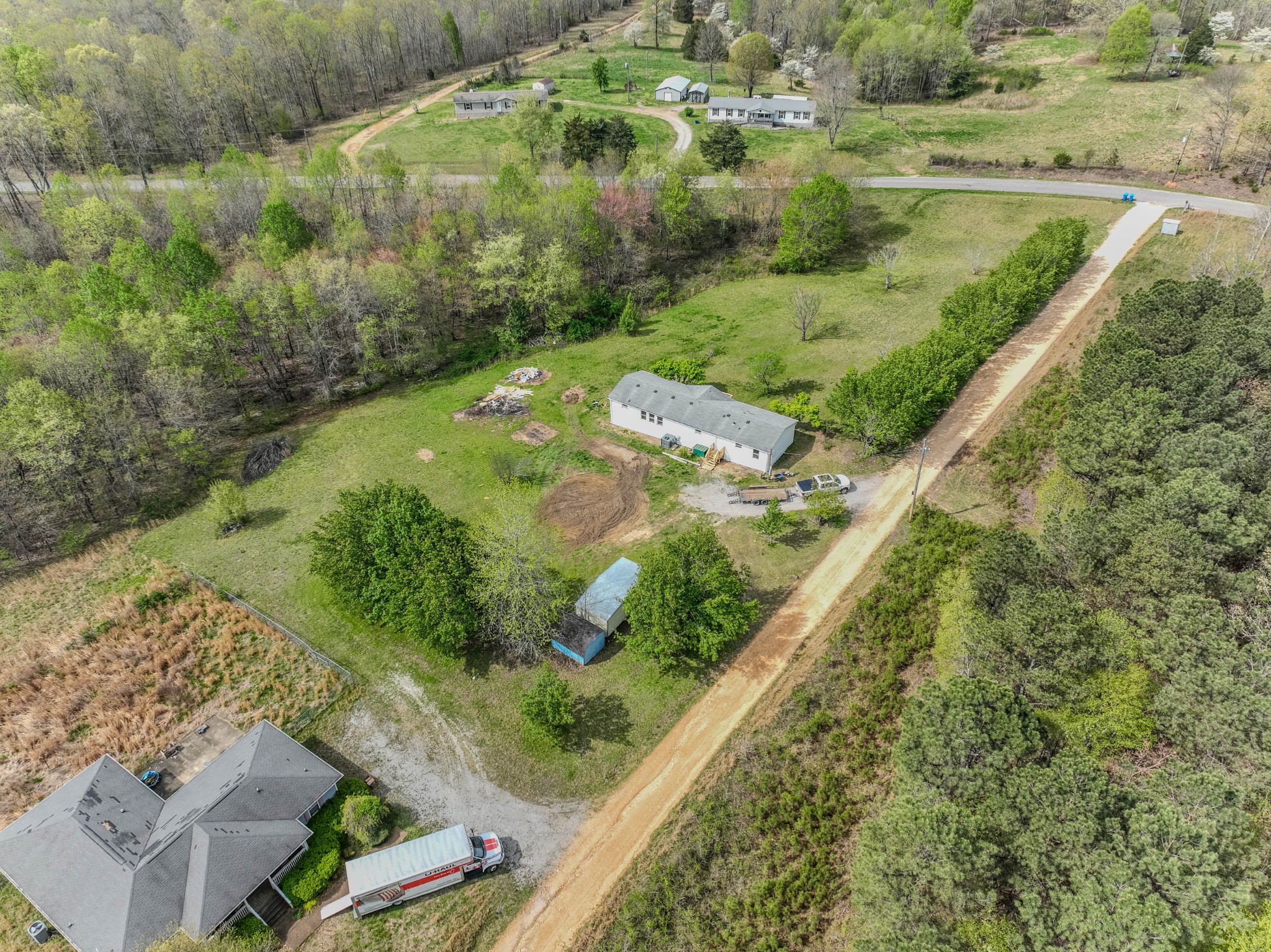 1648 Little Fish Trap Road Lawrenceburg, TN 38464 - Photo 3 of 33