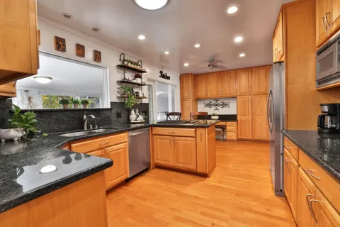 $1,475,000 | 12155 Columbet Avenue, San Martin, CA 95046