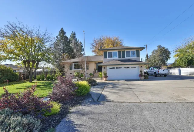 $1,475,000 | 12155 Columbet Avenue, San Martin, CA 95046