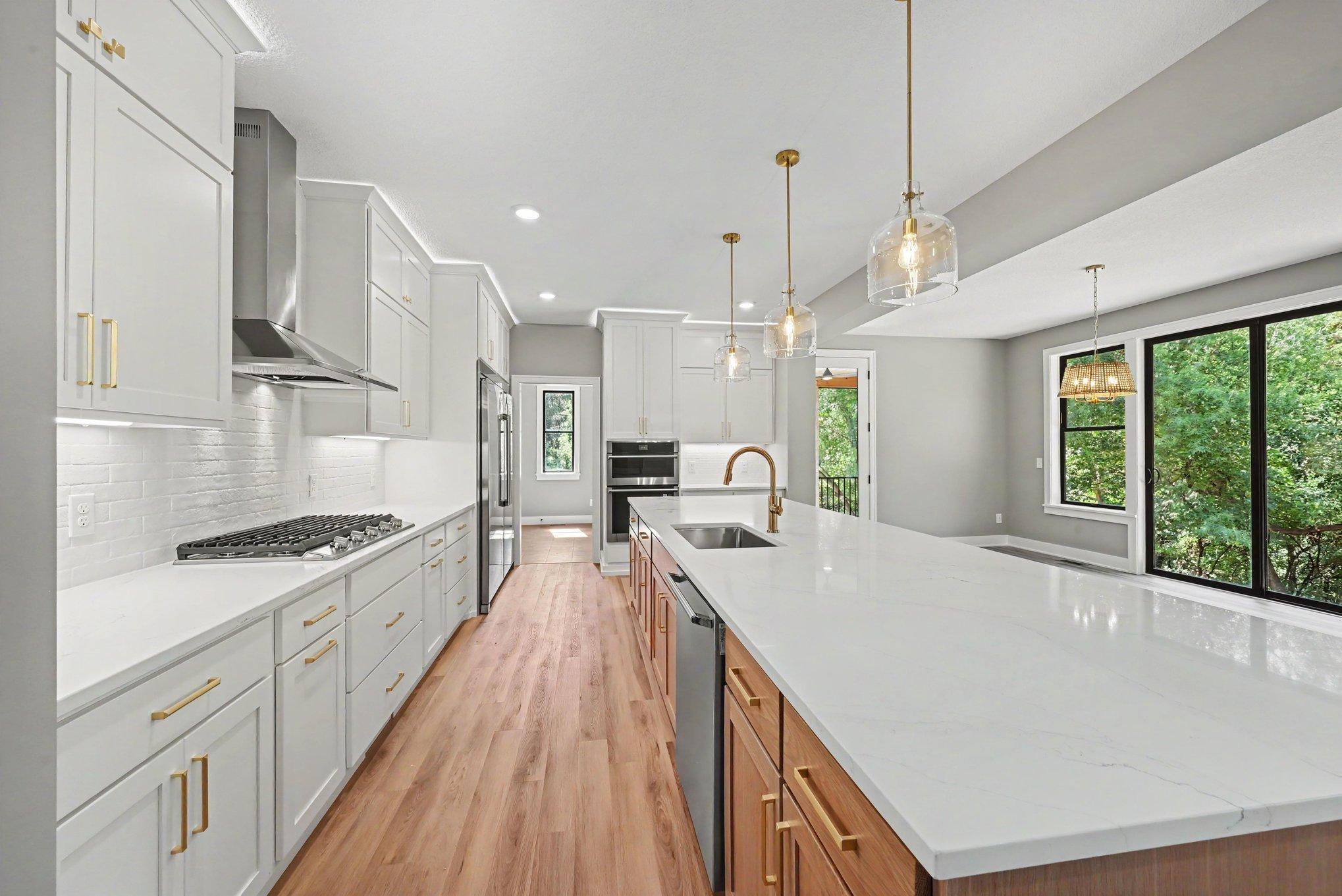 4044 Merriam Road Minnetonka, MN 55305 - Photo 12 of 38 Gallery Image 12