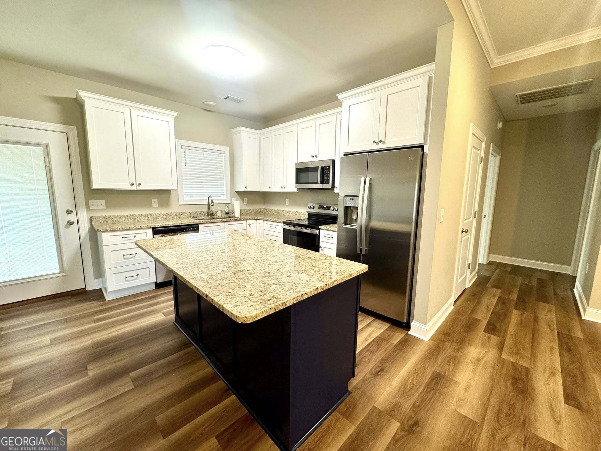 613 Shady Grove Dublin, GA 31021 - Photo 2 of 17