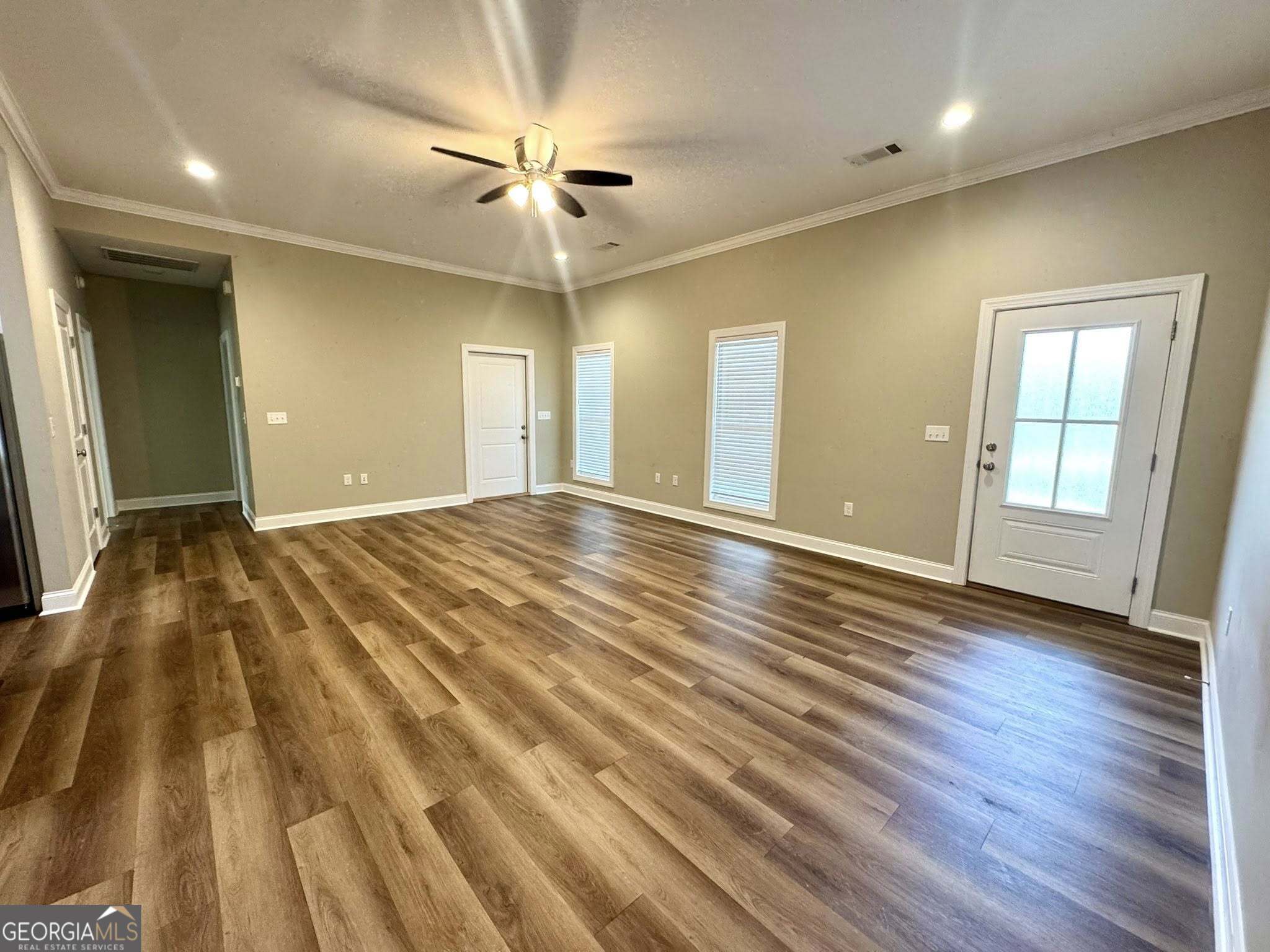 613 Shady Grove Dublin, GA 31021 - Photo 6 of 17
