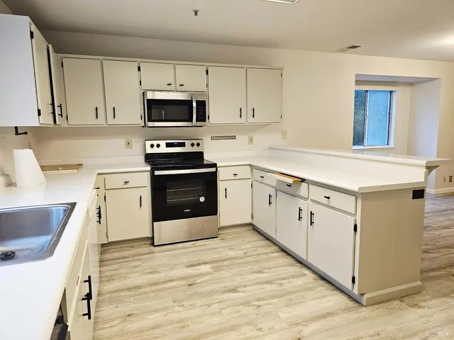 $438,000 | 1198 Pear Tree Lane, Napa, CA 94558