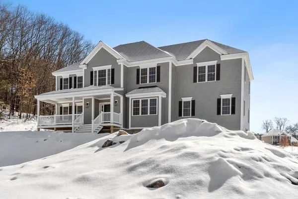 $1,399,999 | 2 Clover Glen Circle, Shrewsbury, MA 01545