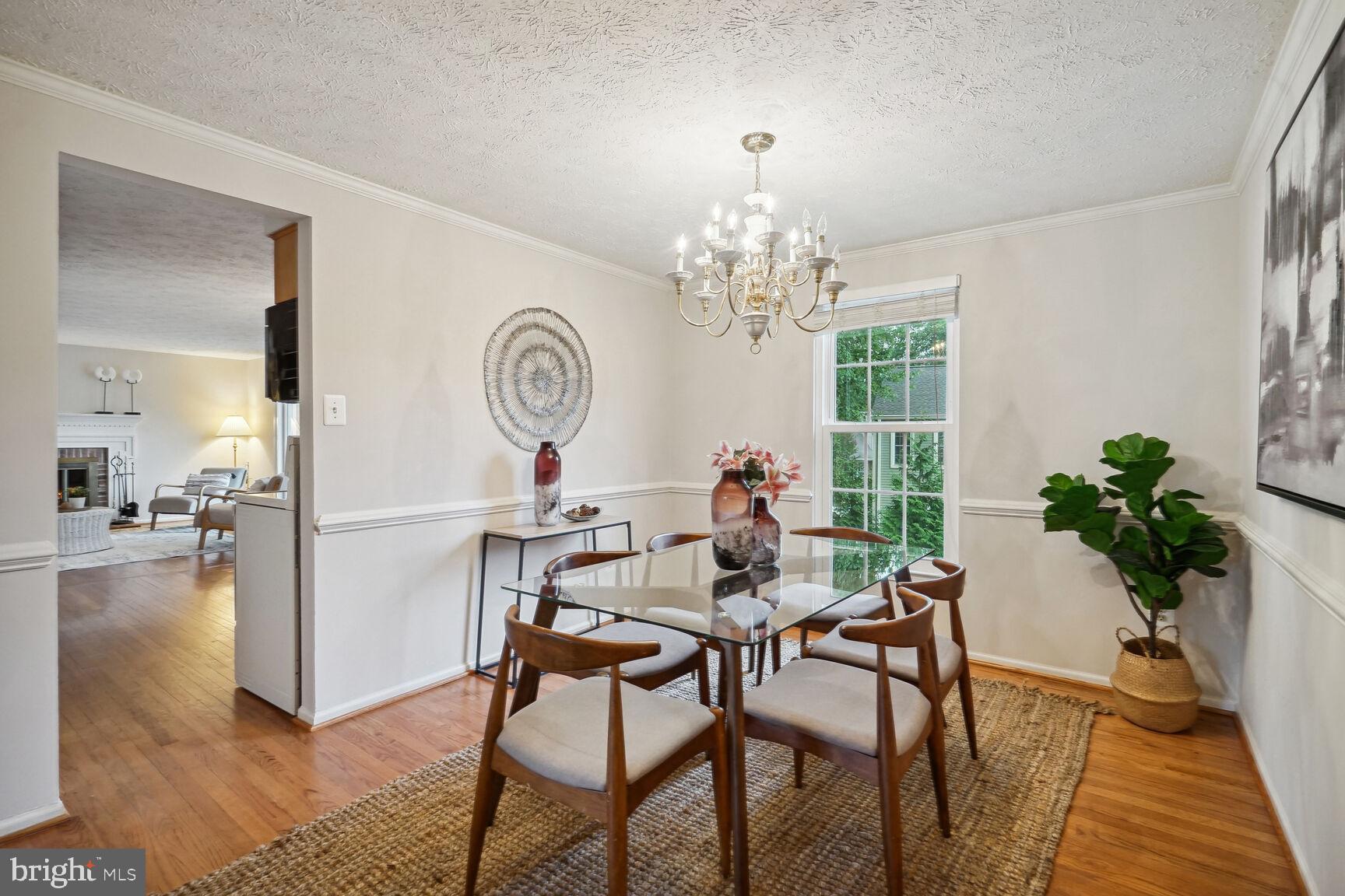 6311 Falling Brook Drive Burke, VA 22015 - Photo 11 of 35 Dining Room