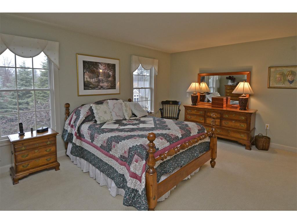 27 Old Bay Road New Castle, NH 03854 - Photo 12 of 35 Gallery Image 12