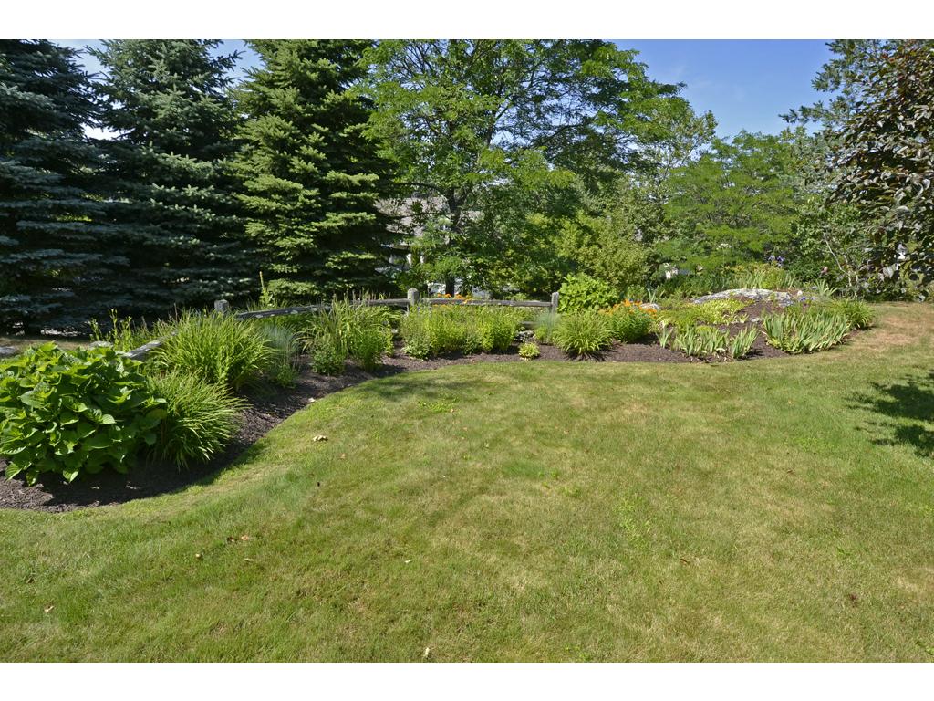 27 Old Bay Road New Castle, NH 03854 - Photo 26 of 35 Gallery Image 26
