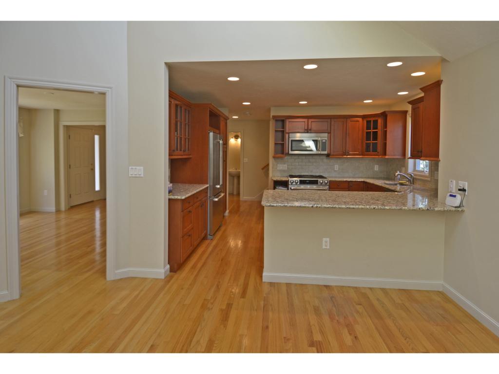 27 Old Bay Road New Castle, NH 03854 - Photo 6 of 35 Gallery Image 6