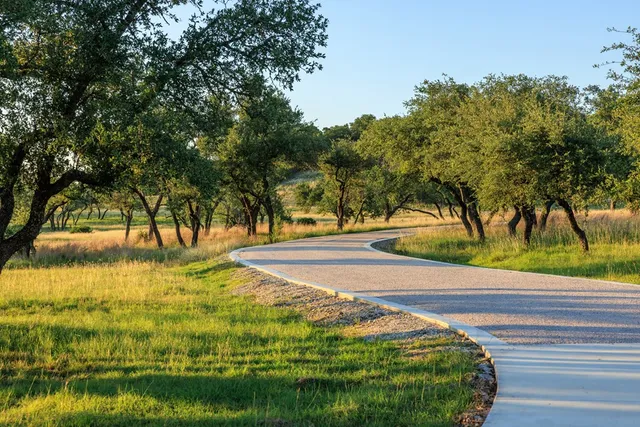 $2,195,000 | 273 Admiral Heights Boulevard, Fredericksburg, TX 78624