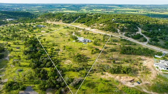 $2,195,000 | 273 Admiral Heights Boulevard, Fredericksburg, TX 78624