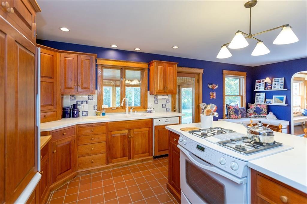 70 Gurnet Landing Road Harpswell, ME 04079 - Photo 20 of 35 Kitchen overlooks the sunroom