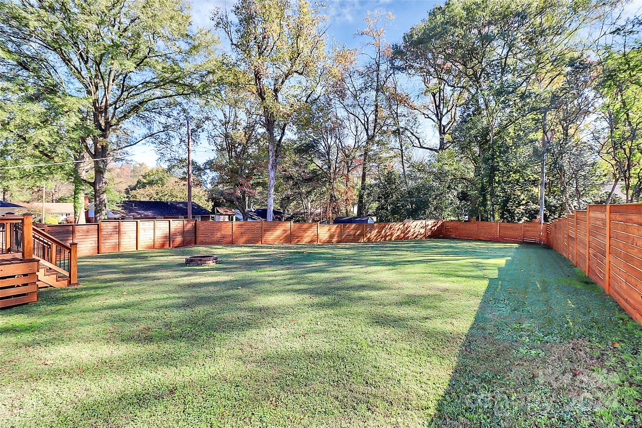 4605 General Pershing Drive Charlotte, NC 28209 - Photo 27 of 35 a view of a park