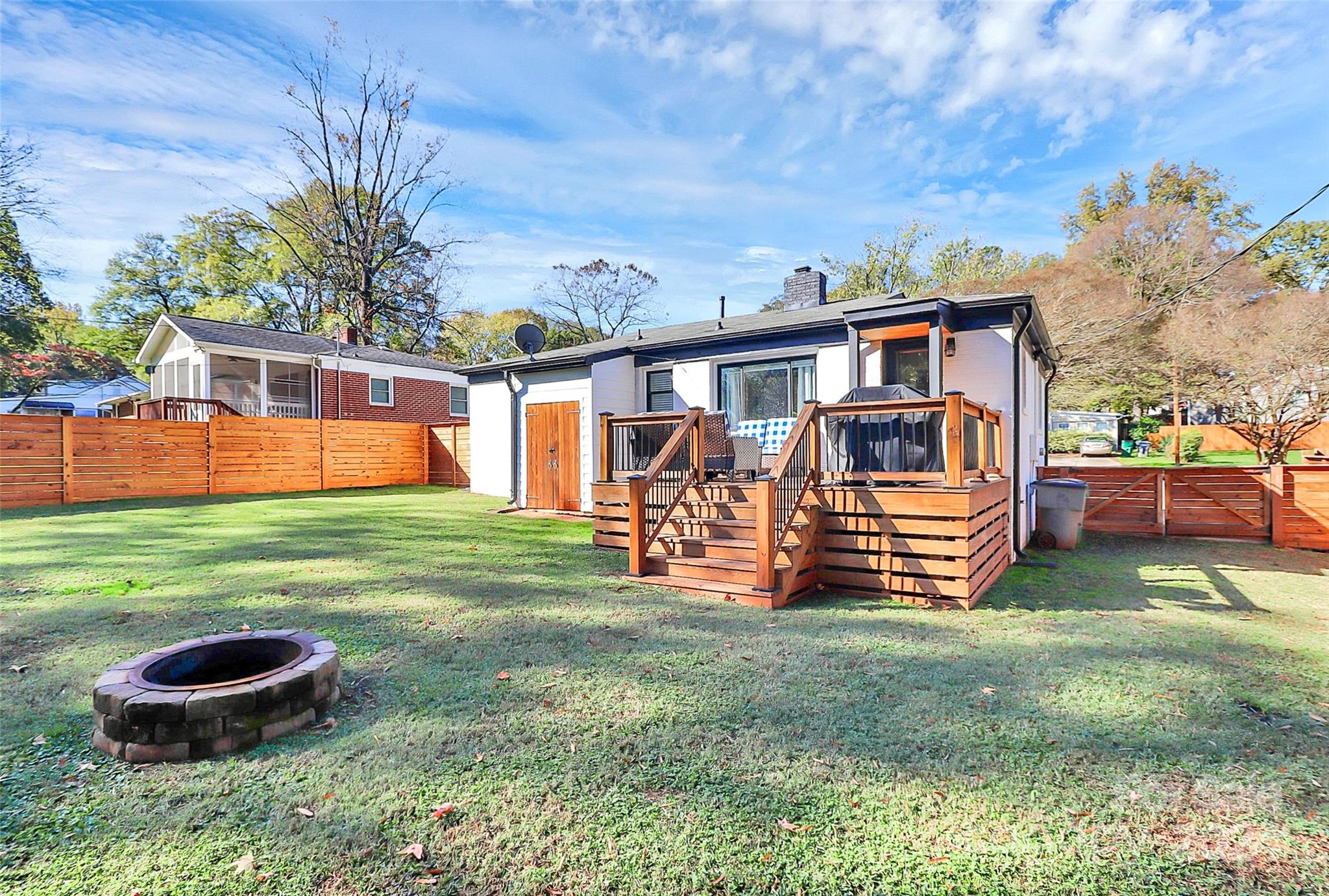 4605 General Pershing Drive Charlotte, NC 28209 - Photo 33 of 35 a front view of a house with a yard