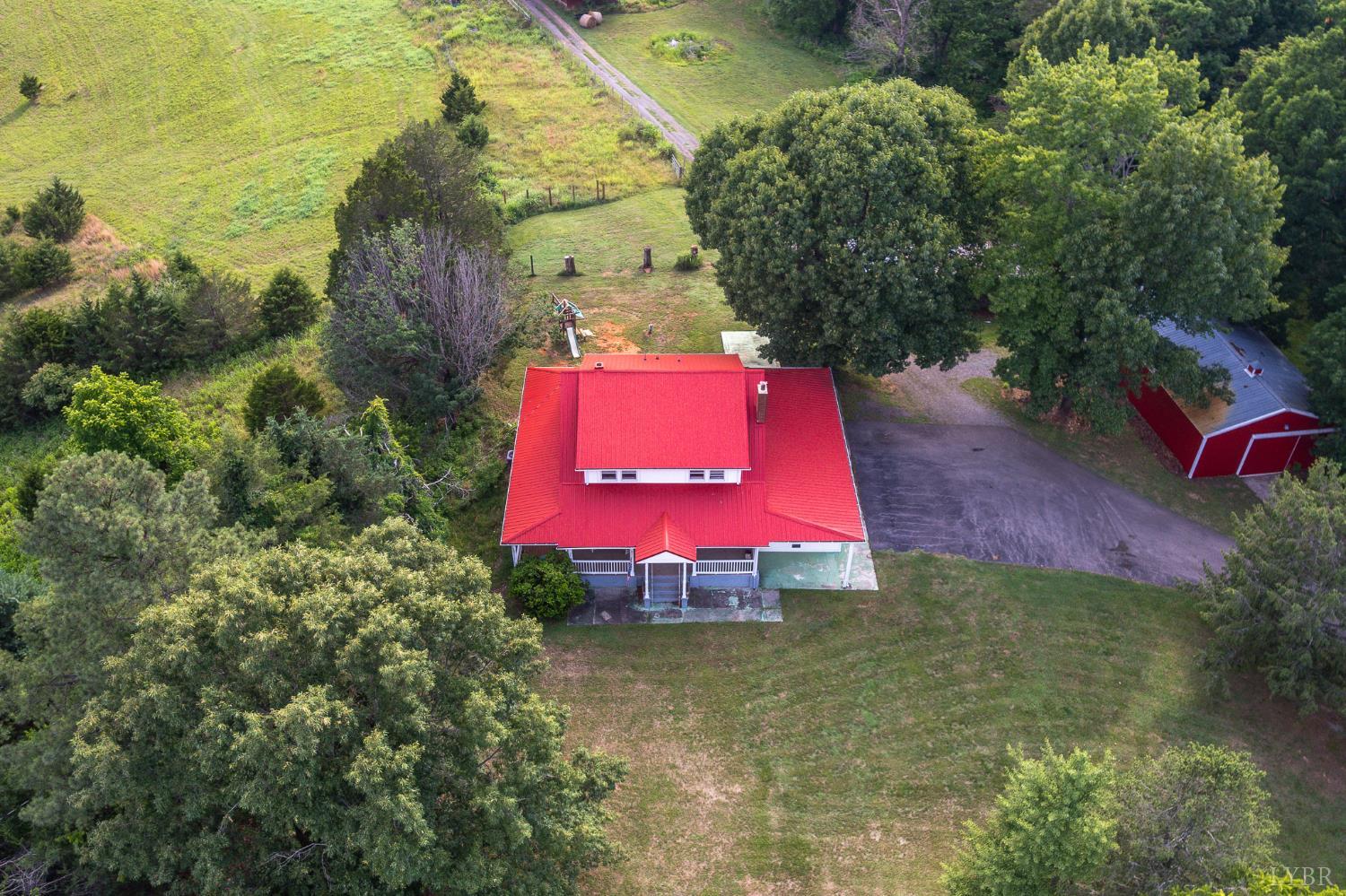1560 Quarles Road Thaxton, VA 24174 - Photo 4 of 45